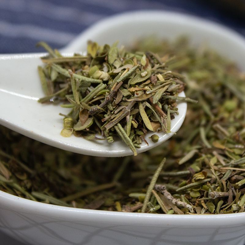 如何为烧烤意面选择新鲜香草