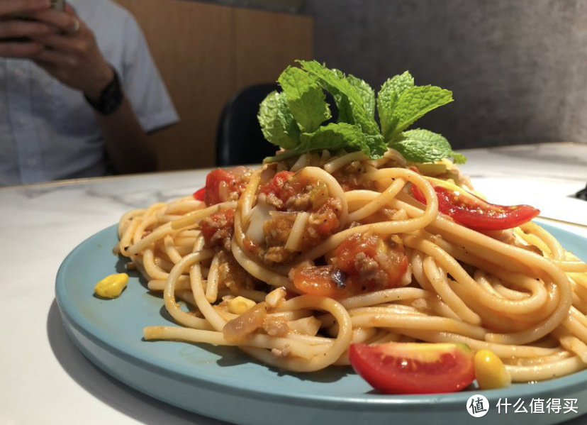 如何制作色拉意大利面