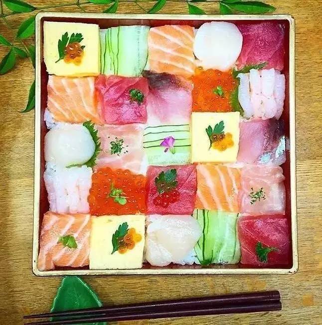 如何制作带有异国风情的寿司便当